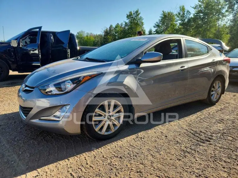 2015 Hyundai Elantra photo