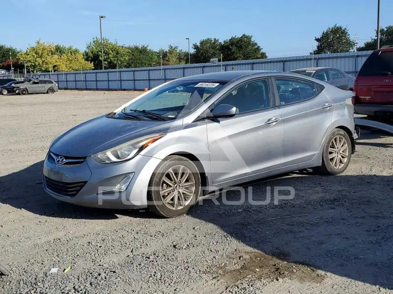 2015 Hyundai Elantra фото