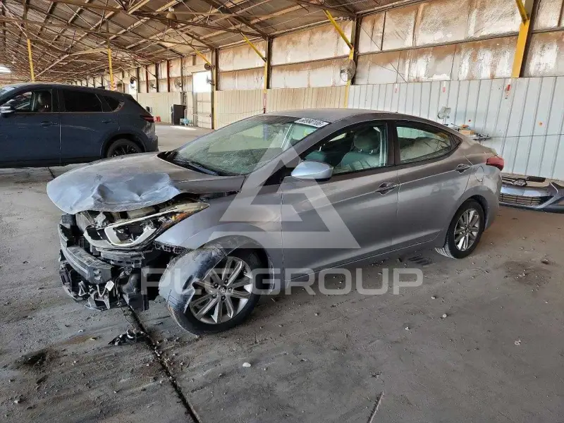 2015 Hyundai Elantra photo