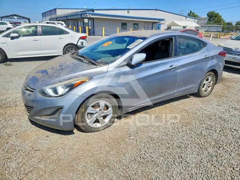 2015 Hyundai Elantra фото