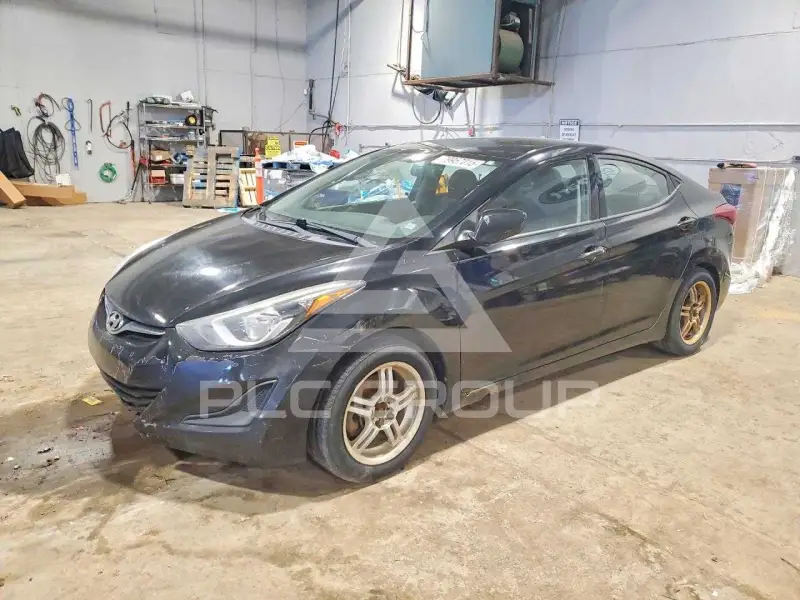 2015 Hyundai Elantra фото