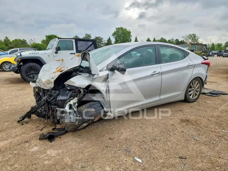 2015 Hyundai Elantra фото