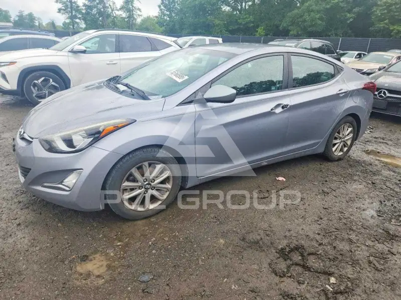 2015 Hyundai Elantra фото