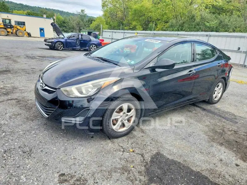 2015 Hyundai Elantra photo