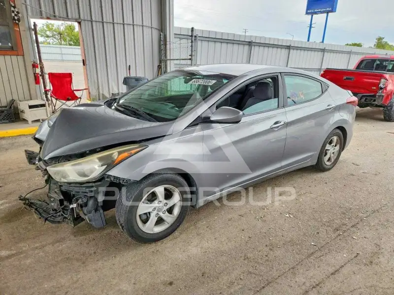 2015 Hyundai Elantra фото