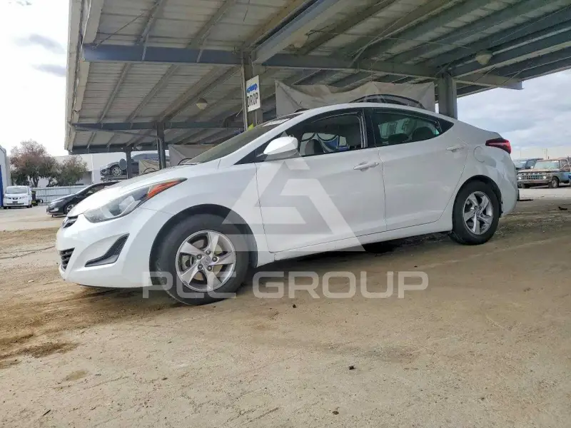 2015 Hyundai Elantra фото