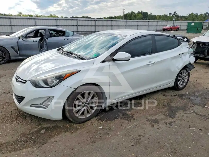 2015 Hyundai Elantra фото