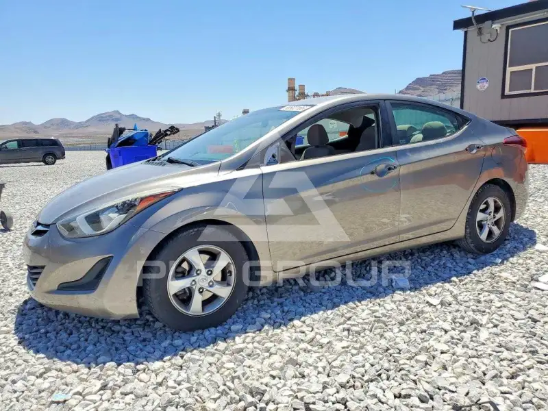 2015 Hyundai Elantra photo
