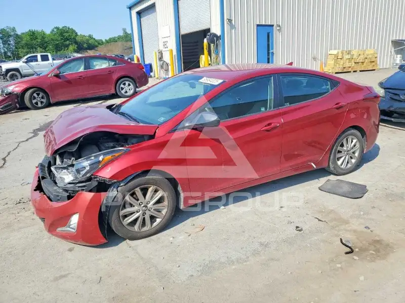 2015 Hyundai Elantra photo