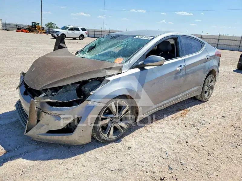 2015 Hyundai Elantra photo
