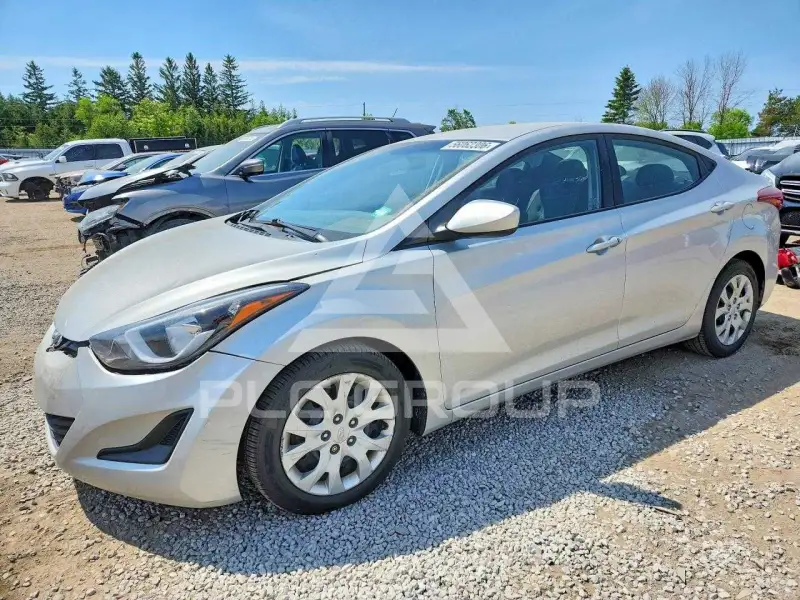 2015 Hyundai Elantra photo