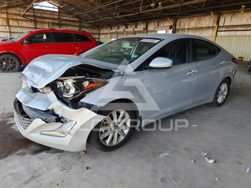 2015 Hyundai Elantra фото