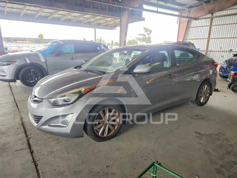 2015 Hyundai Elantra фото