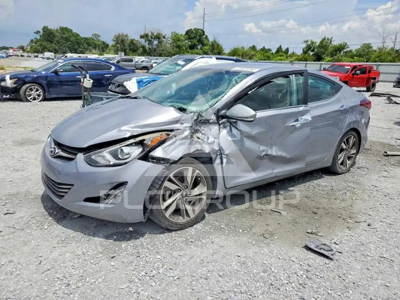 2015 Hyundai Elantra photo