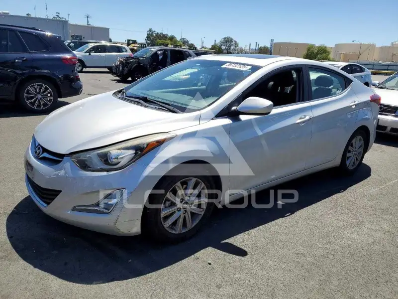2015 Hyundai Elantra photo
