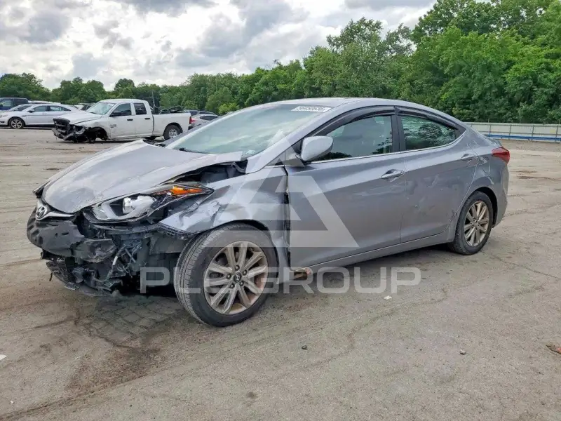 2015 Hyundai Elantra фото