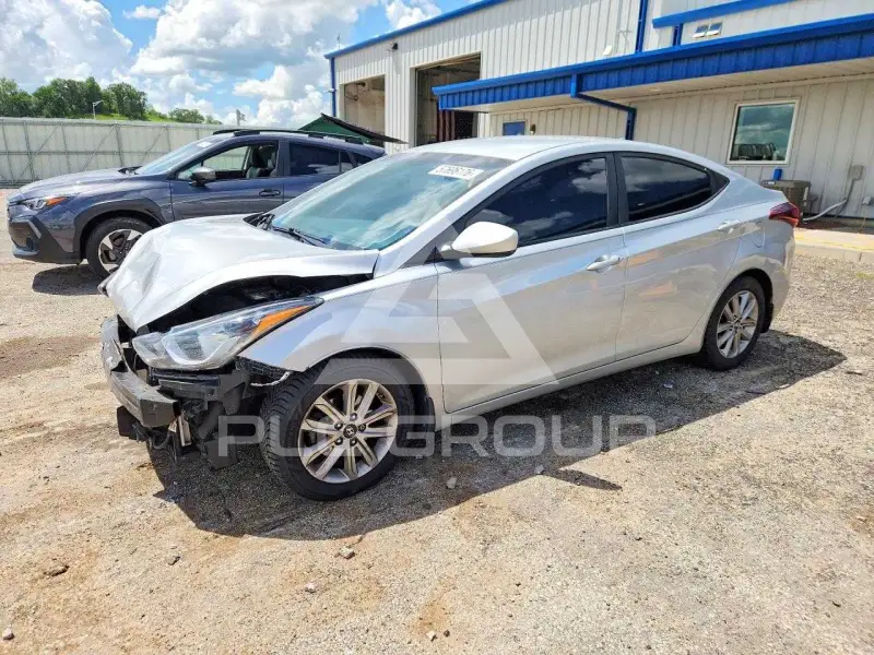 2015 Hyundai Elantra фото