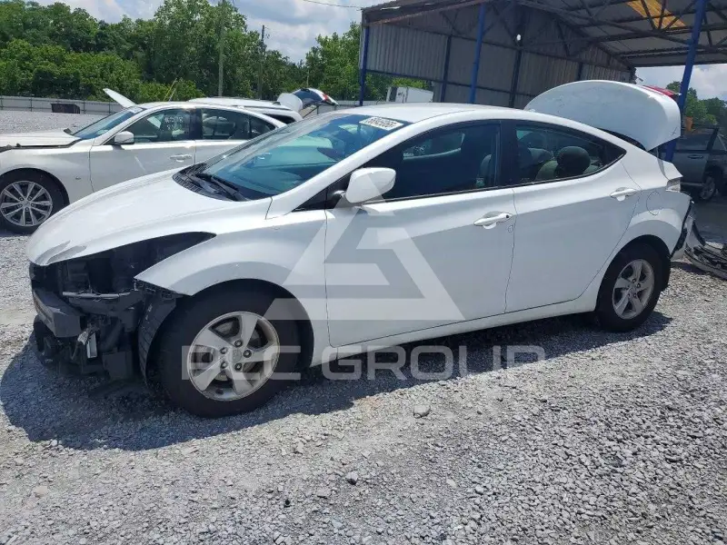 2015 Hyundai Elantra фото