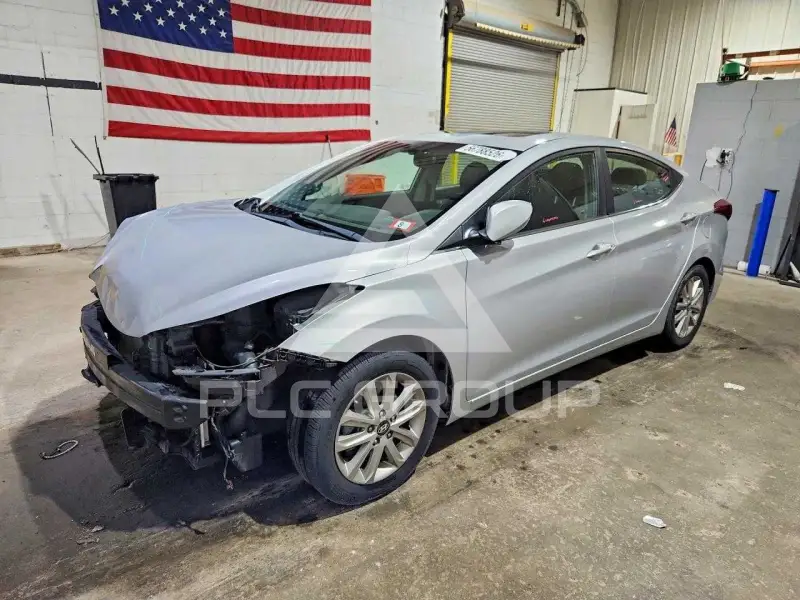 2015 Hyundai Elantra фото