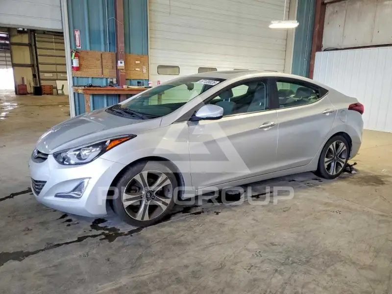2015 Hyundai Elantra фото