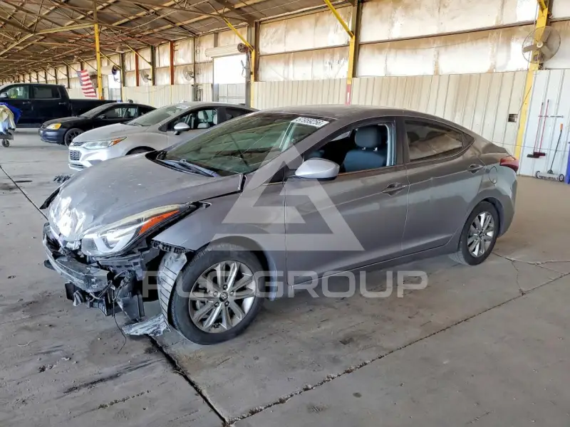 2015 Hyundai Elantra photo