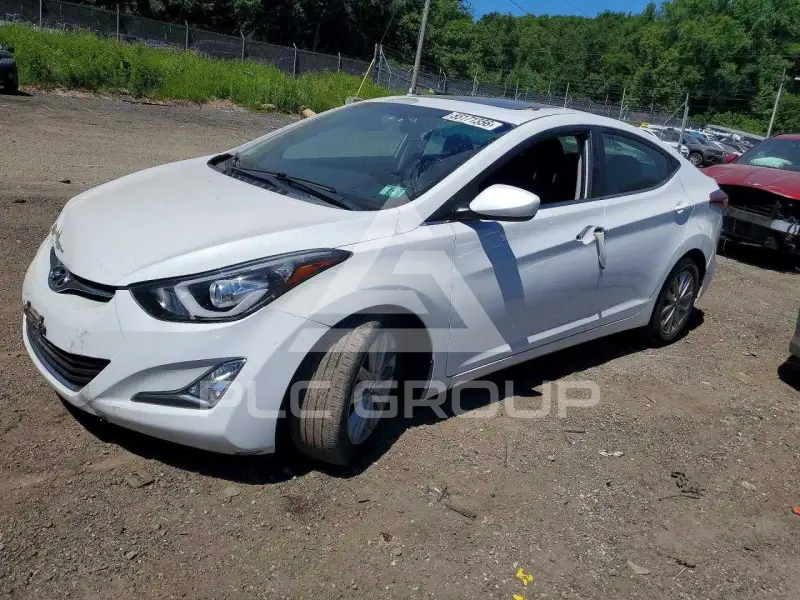 2015 Hyundai Elantra фото