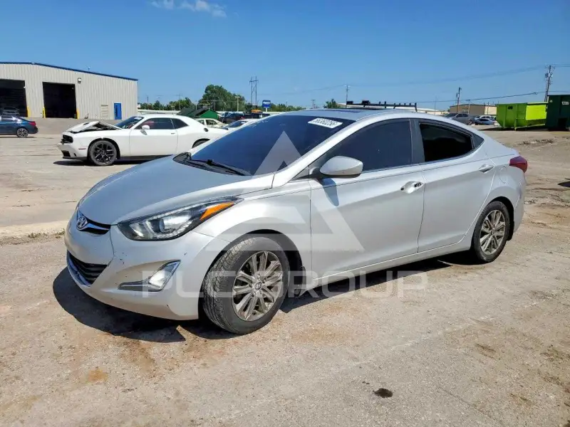 2015 Hyundai Elantra photo