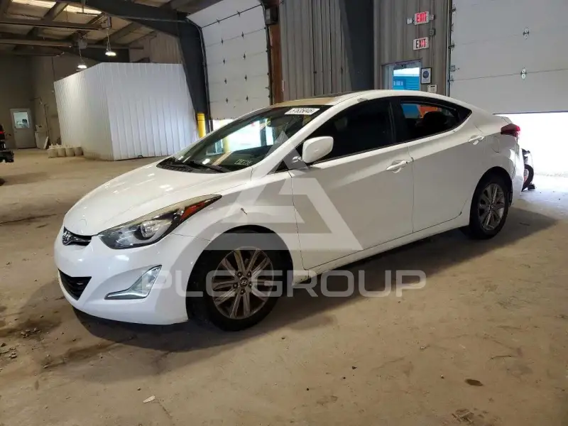 2015 Hyundai Elantra photo