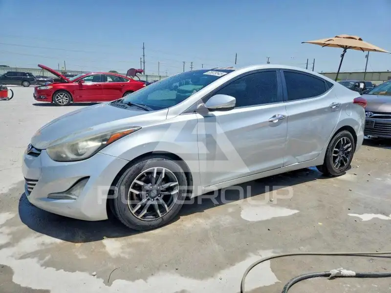 2015 Hyundai Elantra фото