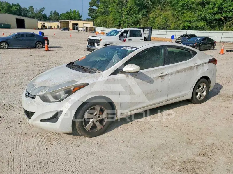 2015 Hyundai Elantra фото