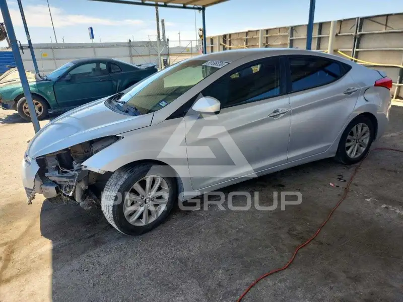 2015 Hyundai Elantra фото