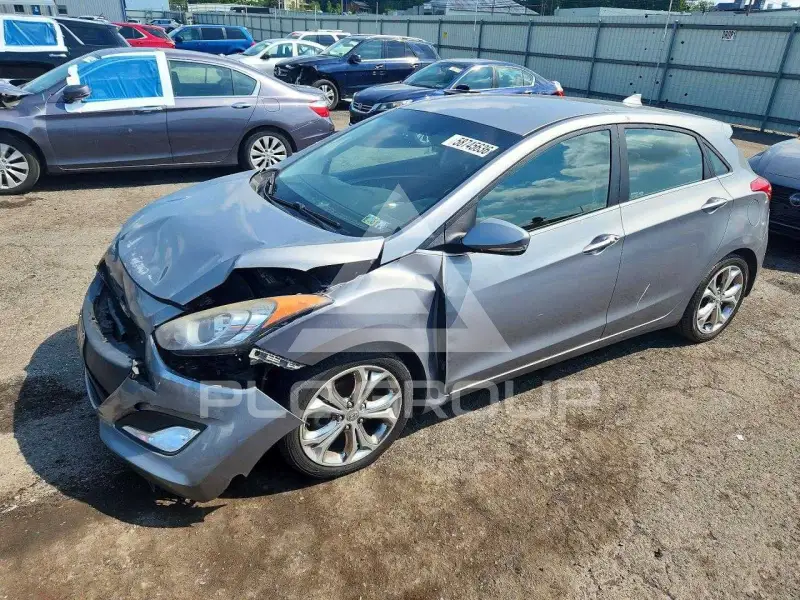 2015 Hyundai Elantra фото