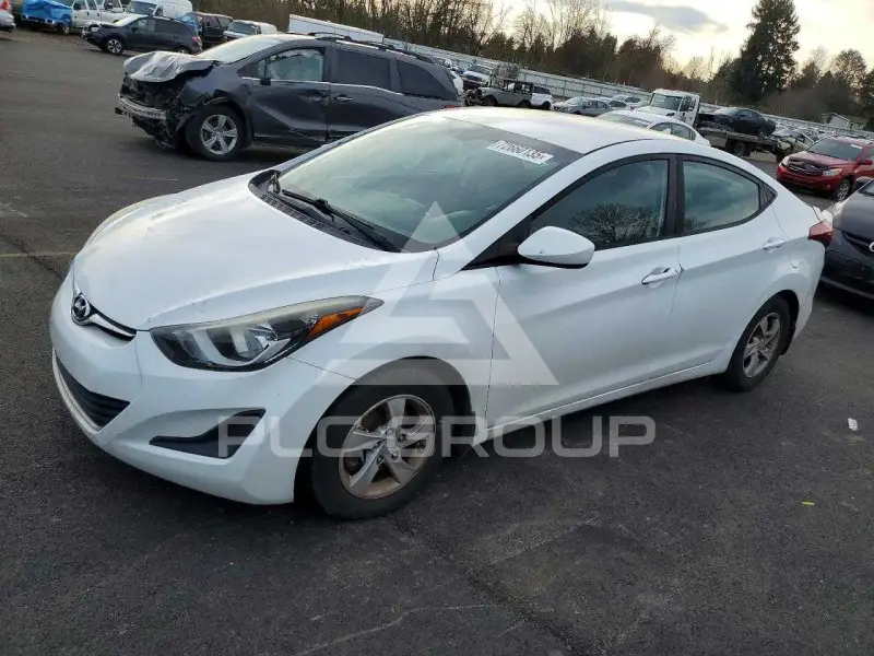 2015 Hyundai Elantra фото