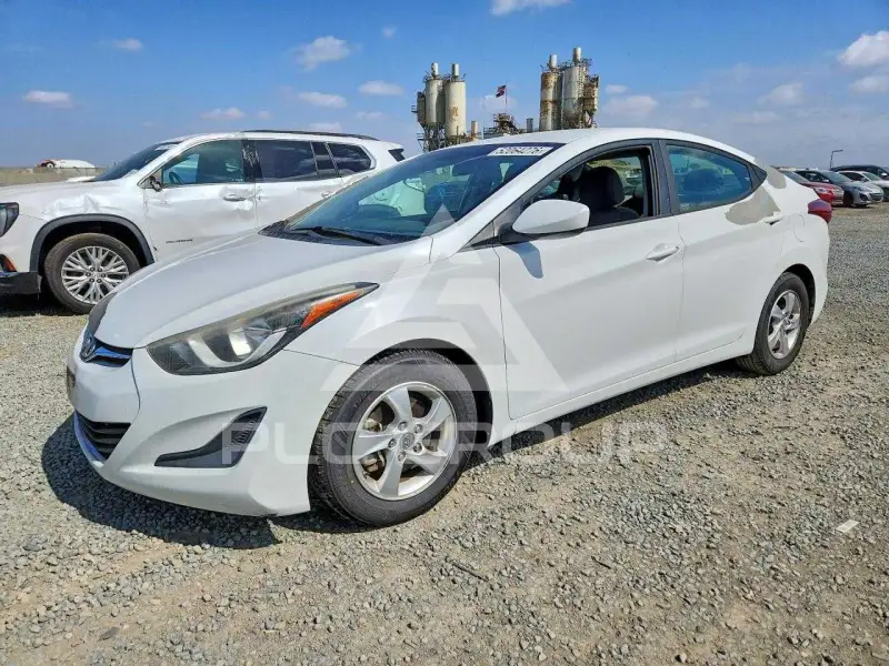 2015 Hyundai Elantra photo