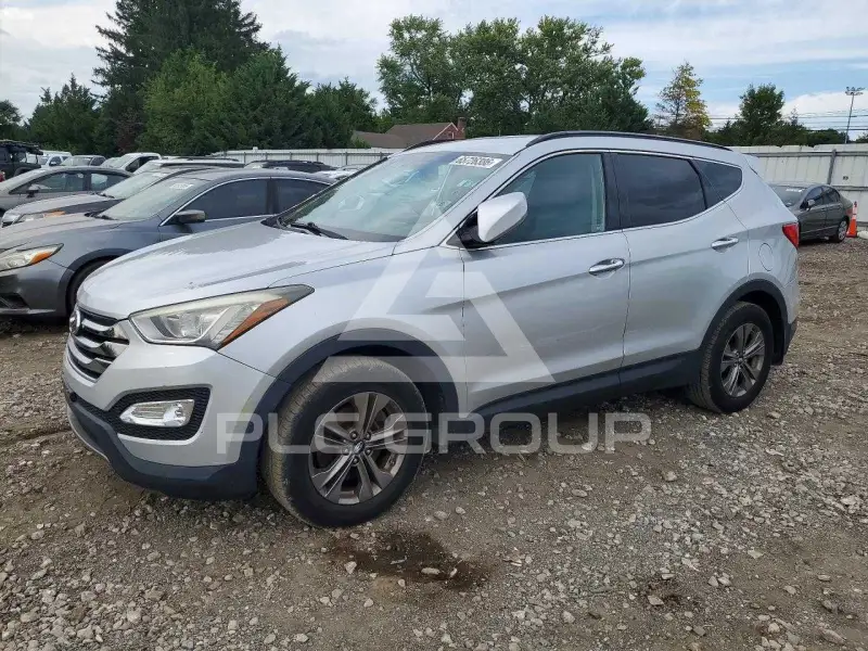 2015 Hyundai Santa Fe photo