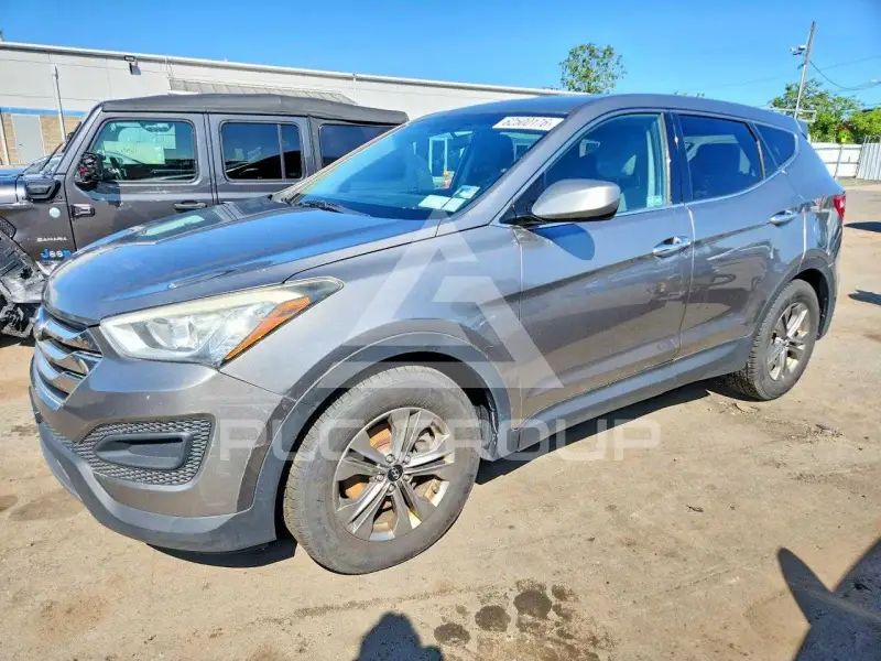 2015 Hyundai Santa Fe photo