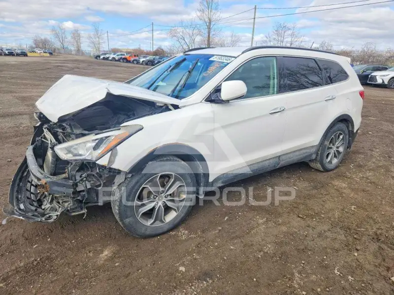 2015 Hyundai Santa Fe photo