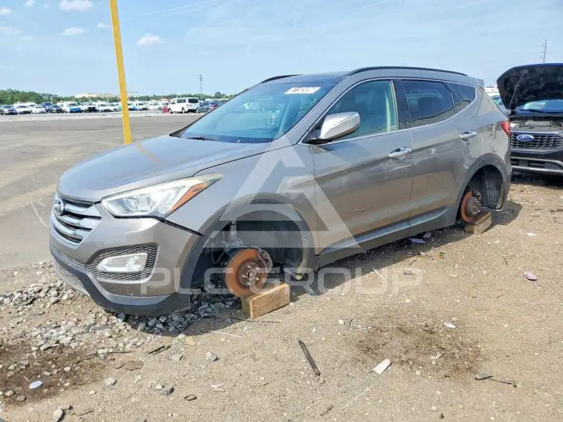 2015 Hyundai Santa Fe photo