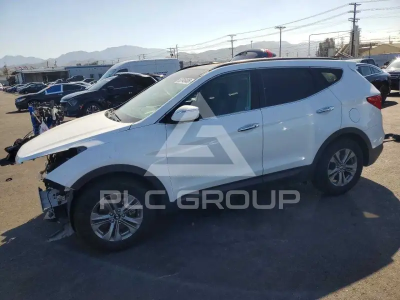 2015 Hyundai Santa Fe photo