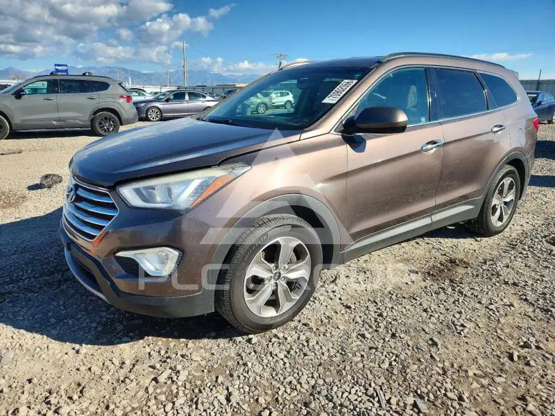2015 Hyundai Santa Fe photo
