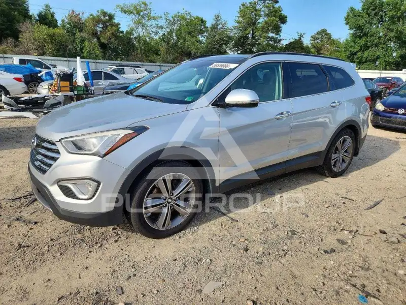 2015 Hyundai Santa Fe photo