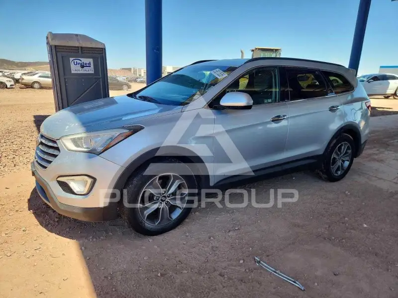 2015 Hyundai Santa Fe photo