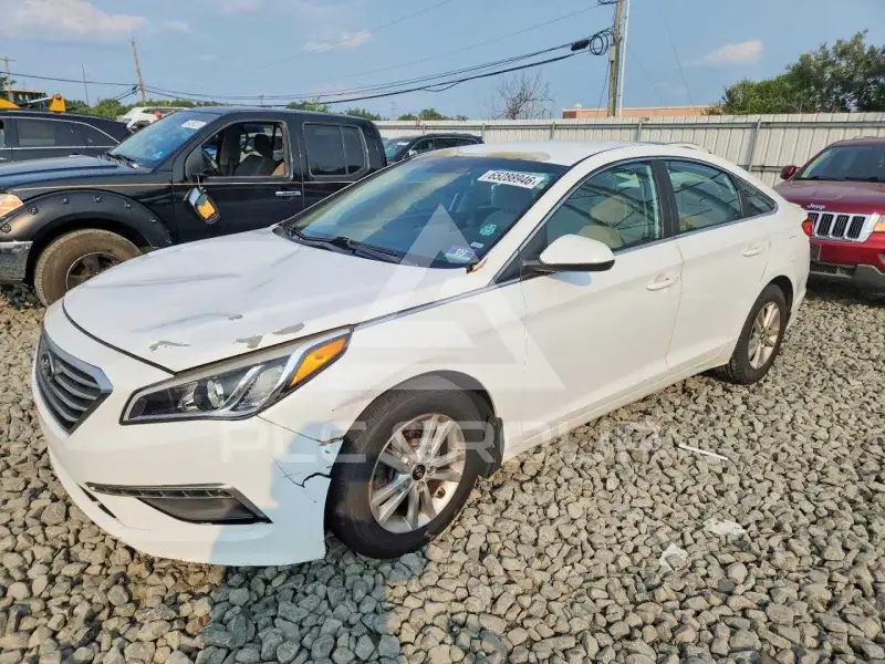 2015 Hyundai Sonata photo