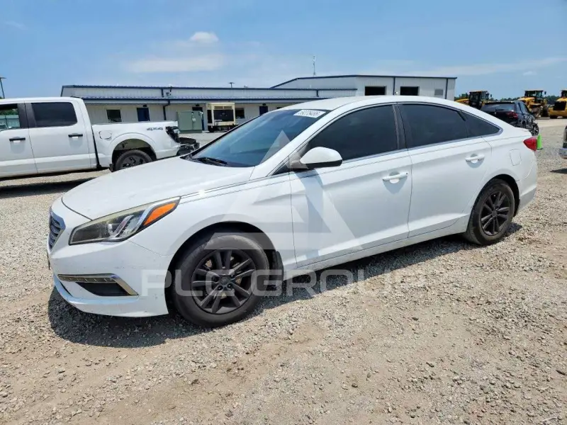 2015 Hyundai Sonata photo
