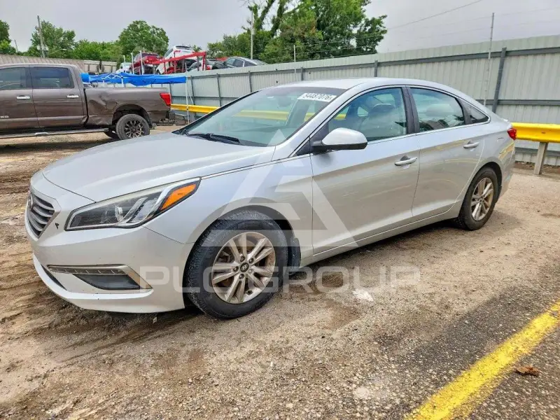 2015 Hyundai Sonata photo