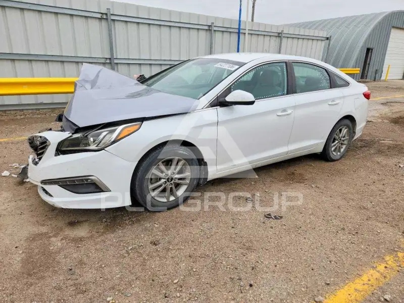 2015 Hyundai Sonata photo