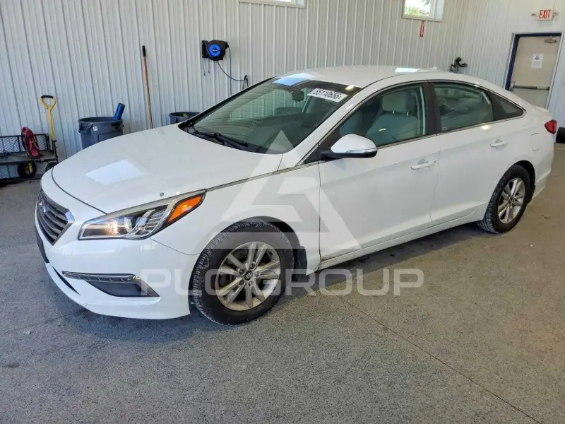 2015 Hyundai Sonata photo