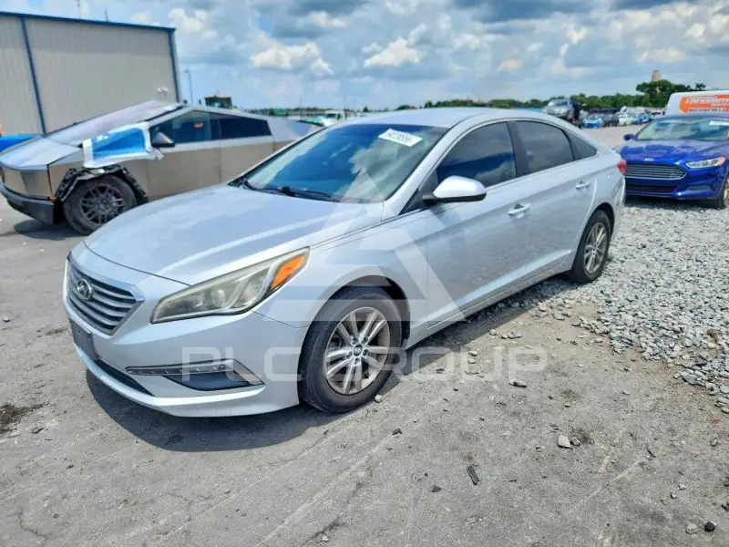 2015 Hyundai Sonata photo