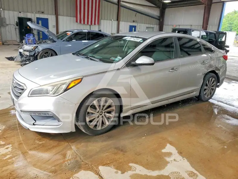 2015 Hyundai Sonata photo