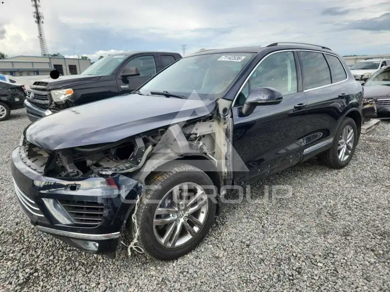 2015 Volkswagen Touareg фото
